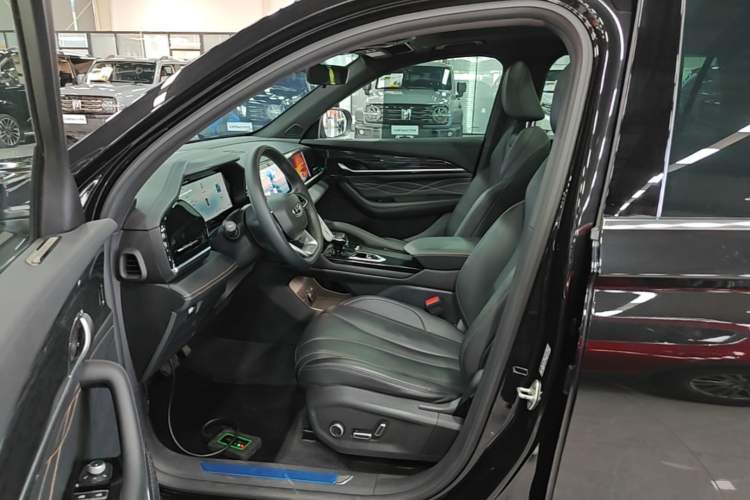 Used Geely Auto Monjaro L 2024 2.0TD DCT EVO Two-Wheel Drive Long-Range Version Driver Seat