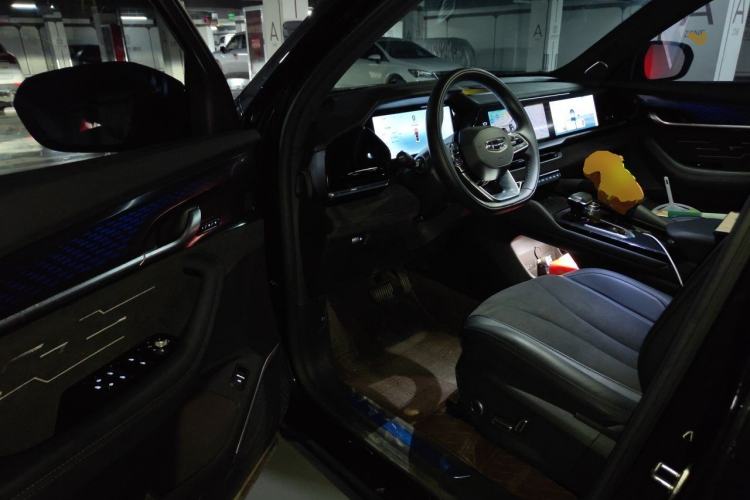 Used Geely Auto Monjaro L 2024 2.0TD High-Power Automatic Two-Wheel Drive Skyline Edition Driver Seat