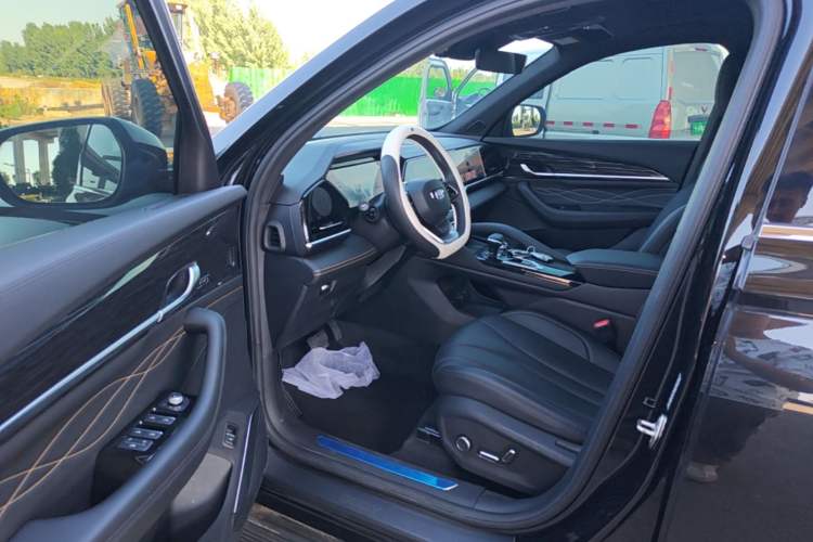 Used Geely Auto Monjaro L 2024 2.0TD DCT EVO Two-Wheel Drive Long-Range Version Driver Seat