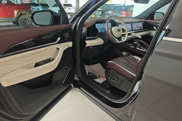 Used Geely Auto Monjaro L 2024 2.0TD High-Power Automatic Two-Wheel Drive Yunqi Version Driver Seat