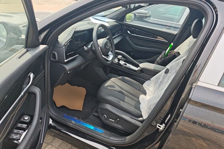 Used Geely Auto Monjaro L 2024 2.0TD DCT EVO Two-Wheel Drive Long-Range Version Driver Seat