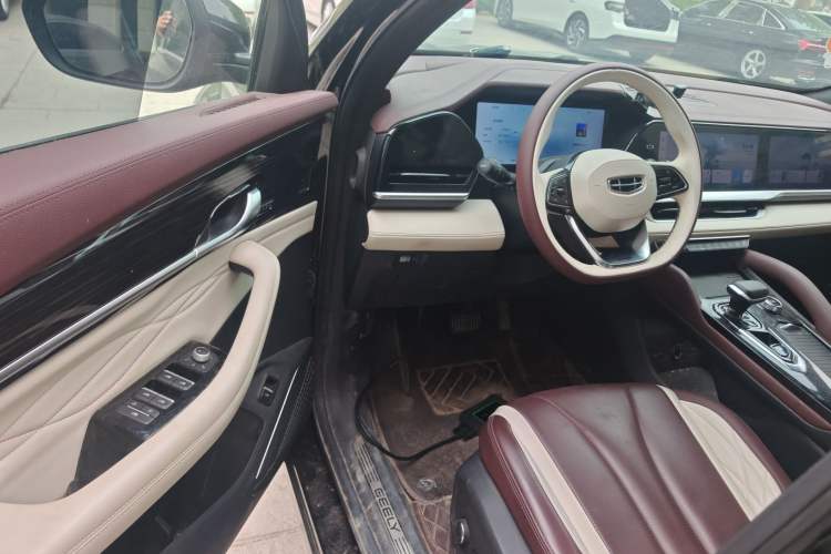 Used Geely Auto Monjaro L 2024 2.0TD High-Power Automatic Two-Wheel Drive Yunqi Version Driver Seat