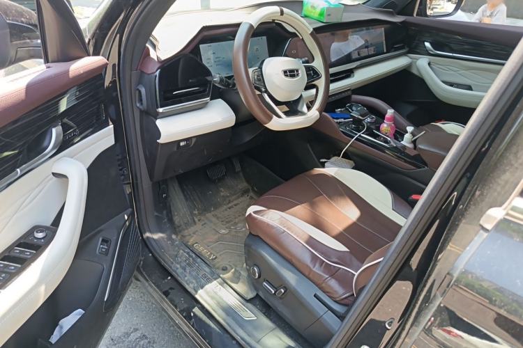 Used Geely Auto Monjaro L 2024 2.0TD High-Power Automatic Two-Wheel Drive Yunqi Version Driver Seat