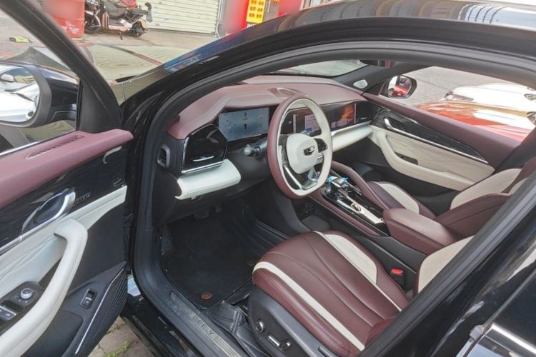 Used Geely Auto Monjaro L 2024 2.0TD High-Power Automatic Two-Wheel Drive Skyline Edition Driver Seat