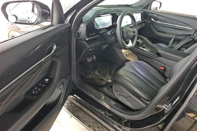 Used Geely Auto Monjaro L 2024 2.0TD DCT EVO Two-Wheel Drive Long-Range Version Driver Seat