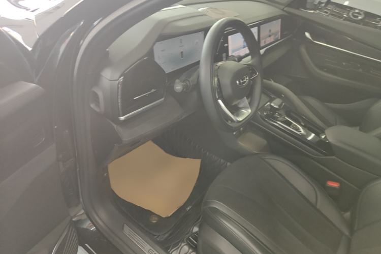 Used Geely Auto Monjaro L 2024 2.0TD High-Power Automatic Two-Wheel Drive Skyline Edition Driver Seat