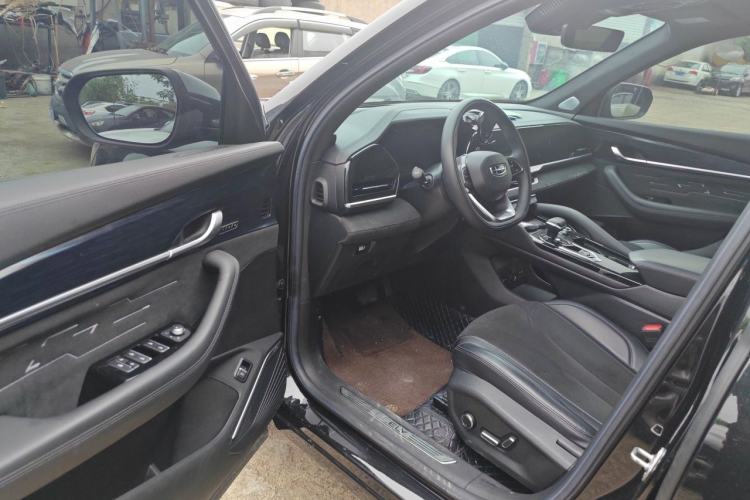 Used Geely Auto Monjaro L 2024 2.0TD High-Power Automatic Two-Wheel Drive Skyline Edition Driver Seat