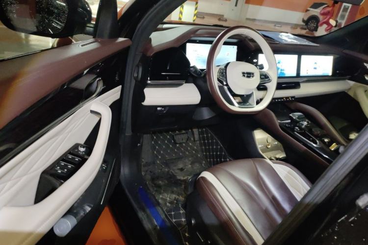 Used Geely Auto Monjaro L 2024 2.0TD High-Power Automatic Two-Wheel Drive Yunqi Version Driver Seat