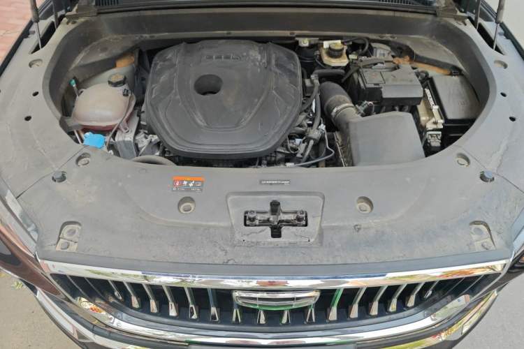 Used Geely Auto Monjaro L 2024 2.0TD High-Power Automatic Two-Wheel Drive Skyline Edition Engine Bay