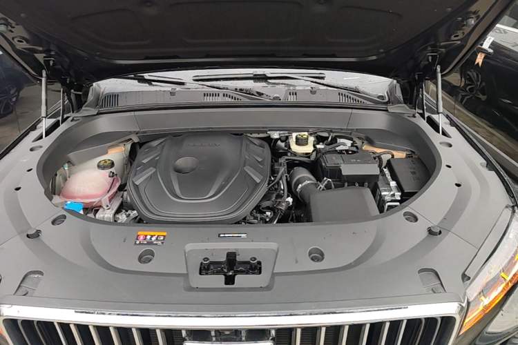 Used Geely Auto Monjaro L 2024 2.0TD High-Power Automatic Two-Wheel Drive Skyline Edition Engine Bay