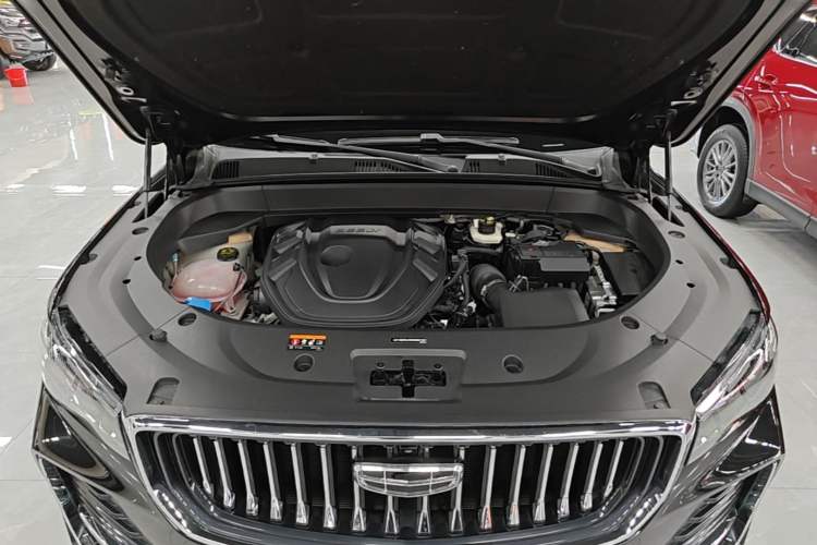 Used Geely Auto Monjaro L 2024 2.0TD DCT EVO Two-Wheel Drive Long-Range Version Engine Bay