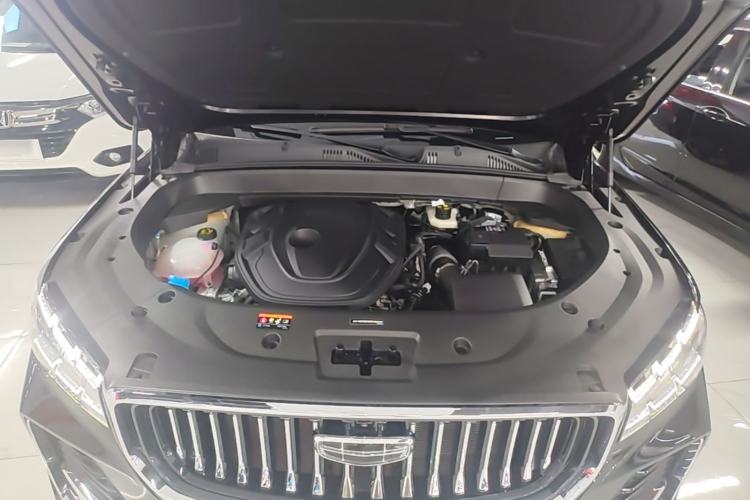 Used Geely Auto Monjaro L 2024 2.0TD High-Power Automatic Two-Wheel Drive Yunqi Version Engine Bay