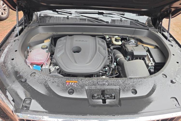 Used Geely Auto Monjaro L 2024 2.0TD DCT EVO Two-Wheel Drive Long-Range Version Engine Bay