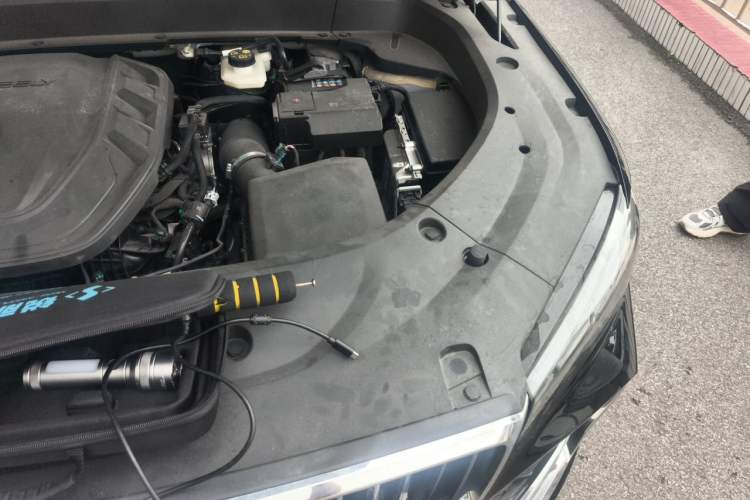 Used Geely Auto Monjaro L 2024 2.0TD DCT EVO Two-Wheel Drive Long-Range Version Engine Bay Left