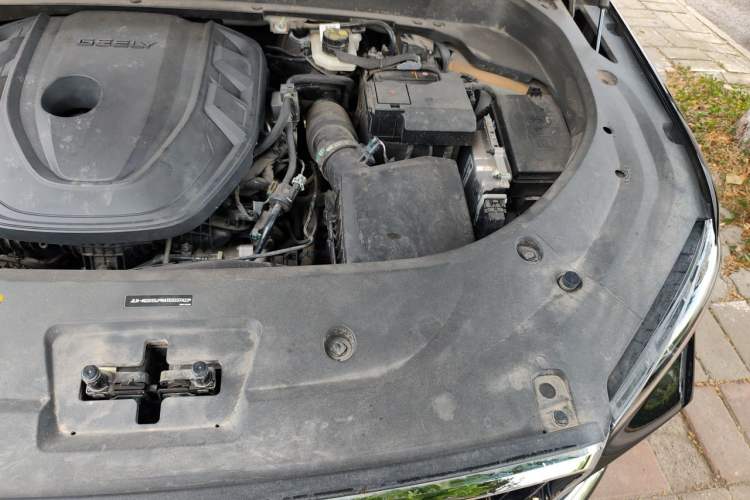 Used Geely Auto Monjaro L 2024 2.0TD DCT EVO Two-Wheel Drive Long-Range Version Engine Bay Left