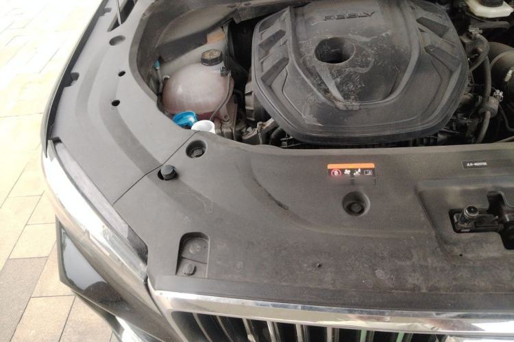 Used Geely Auto Monjaro L 2024 2.0TD High-Power Automatic Two-Wheel Drive Yunqi Version Engine Bay Right