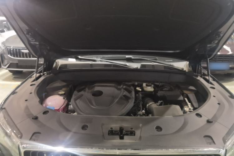 Used Geely Auto Monjaro L 2024 2.0TD DCT EVO Two-Wheel Drive Long-Range Version Engine Bay
