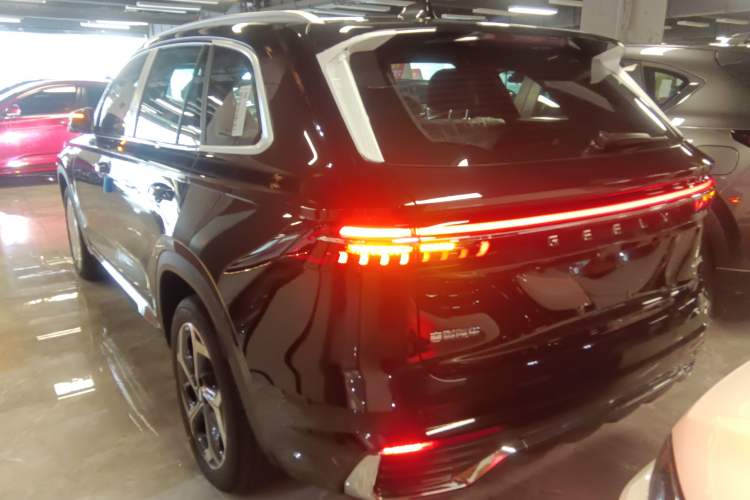 Used Geely Auto Monjaro L 2024 2.0TD DCT EVO Two-Wheel Drive Long-Range Version Exterior 2