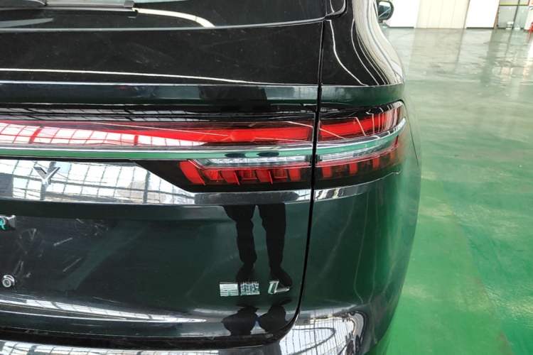 Used Geely Auto Monjaro L 2024 2.0TD DCT EVO Two-Wheel Drive Long-Range Version Exterior 3