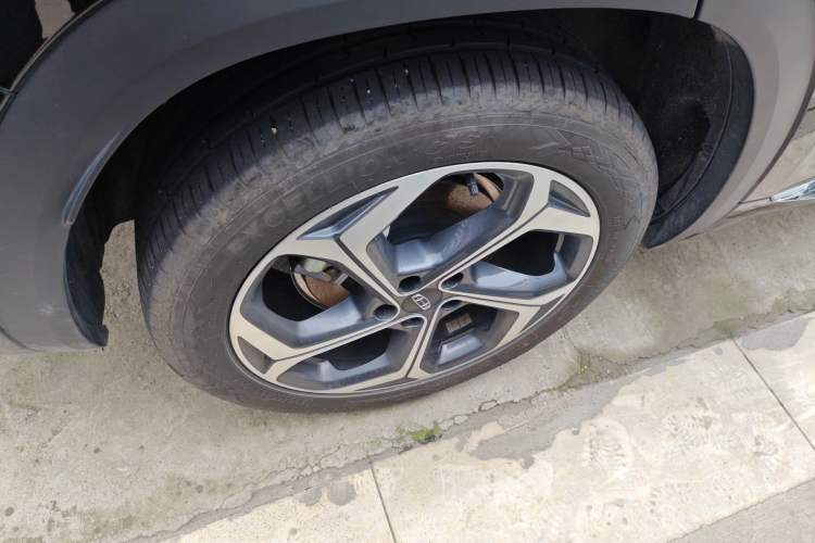 Used Geely Auto Monjaro L 2024 2.0TD DCT EVO Two-Wheel Drive Long-Range Version Exterior 5