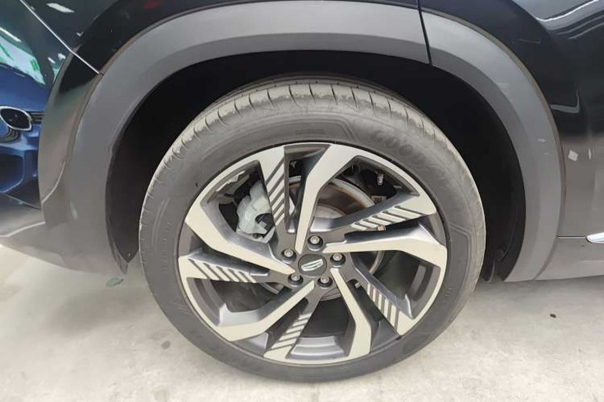 Used Geely Auto Monjaro L 2024 2.0TD High-Power Automatic Two-Wheel Drive Skyline Edition Exterior 5