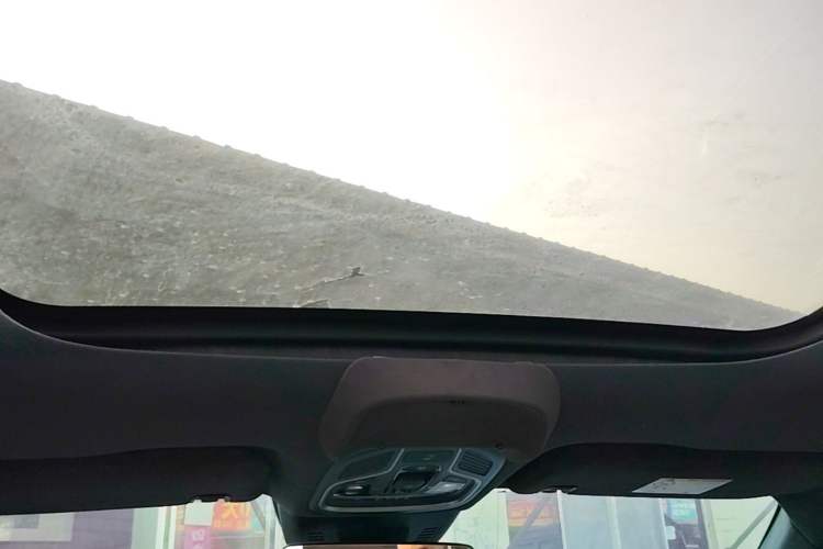Used Geely Auto Monjaro L 2024 2.0TD High-Power Automatic Two-Wheel Drive Yunqi Version Headliner