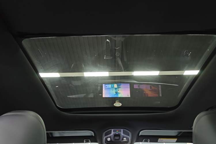 Used Geely Auto Monjaro L 2024 2.0TD DCT EVO Two-Wheel Drive Long-Range Version Headliner