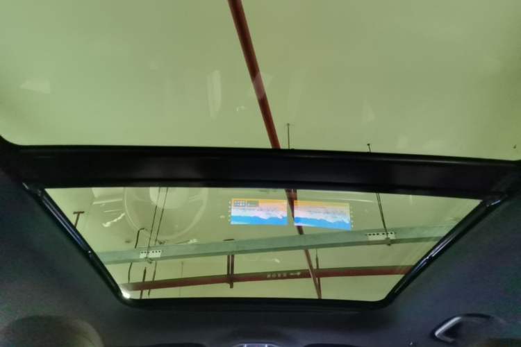 Used Geely Auto Monjaro L 2024 2.0TD High-Power Automatic Two-Wheel Drive Yunqi Version Headliner
