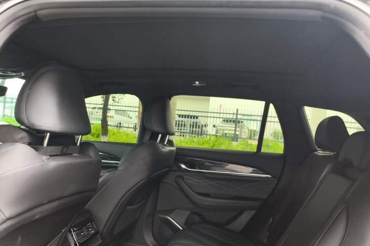 Used Geely Auto Monjaro L 2024 2.0TD DCT EVO Two-Wheel Drive Long-Range Version Headliner