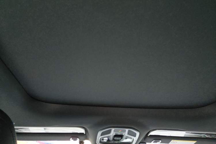 Used Geely Auto Monjaro L 2024 2.0TD DCT EVO Two-Wheel Drive Long-Range Version Headliner