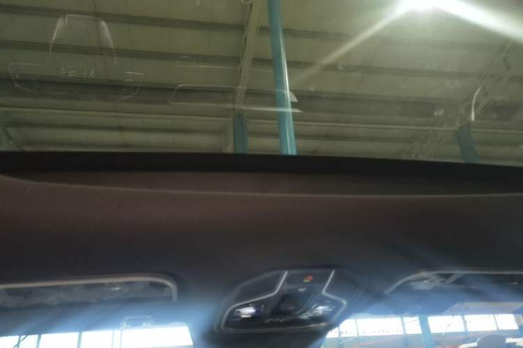 Used Geely Auto Monjaro L 2024 2.0TD DCT EVO Two-Wheel Drive Long-Range Version Headliner