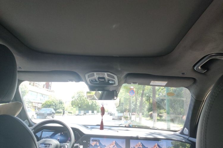 Used Geely Auto Monjaro L 2024 2.0TD High-Power Automatic Two-Wheel Drive Skyline Edition Headliner