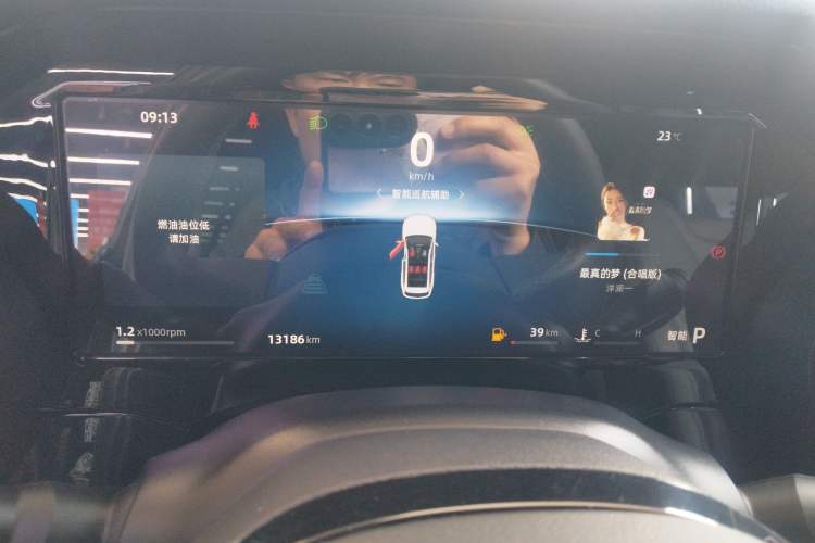 Used Geely Auto Monjaro L 2024 2.0TD DCT EVO Two-Wheel Drive Long-Range Version Instrument Cluster