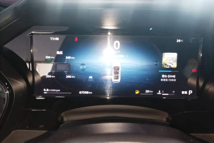 Used Geely Auto Monjaro L 2024 2.0TD High-Power Automatic Two-Wheel Drive Skyline Edition Instrument Cluster