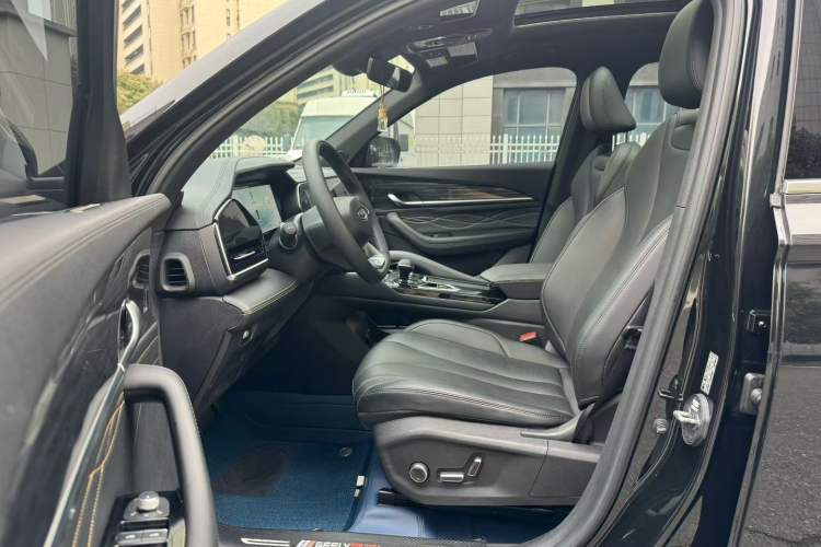Used Geely Auto Monjaro L 2024 2.0TD DCT EVO Two-Wheel Drive Long-Range Version Interior 1