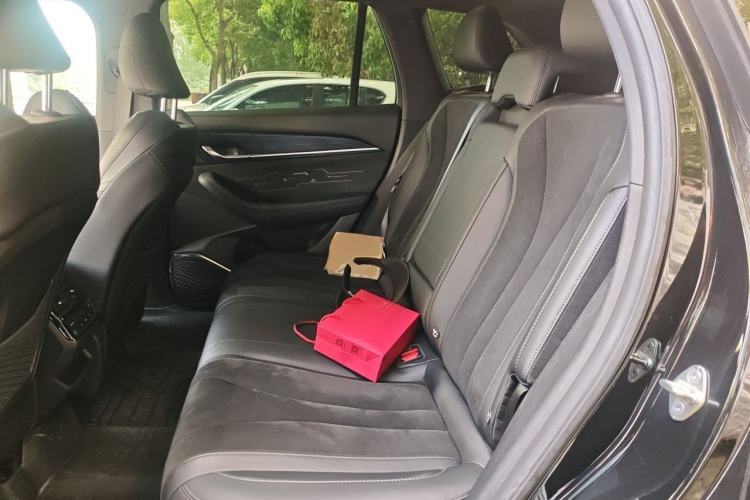 Used Geely Auto Monjaro L 2024 2.0TD High-Power Automatic Two-Wheel Drive Skyline Edition Interior 4