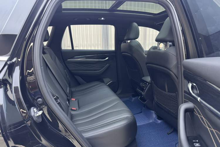 Used Geely Auto Monjaro L 2024 2.0TD DCT EVO Two-Wheel Drive Long-Range Version Interior 5