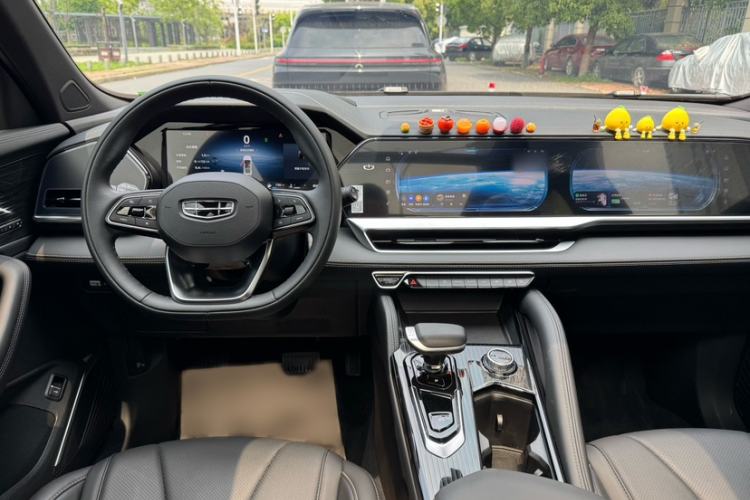 Used Geely Auto Monjaro L 2024 2.0TD DCT EVO Two-Wheel Drive Long-Range Version Interior 7