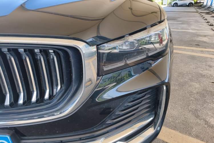 Used Geely Auto Monjaro L 2024 2.0TD High-Power Automatic Two-Wheel Drive Yunqi Version Left Front Headlight