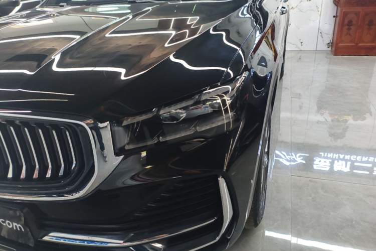 Used Geely Auto Monjaro L 2024 2.0TD High-Power Automatic Two-Wheel Drive Yunqi Version Left Front Headlight