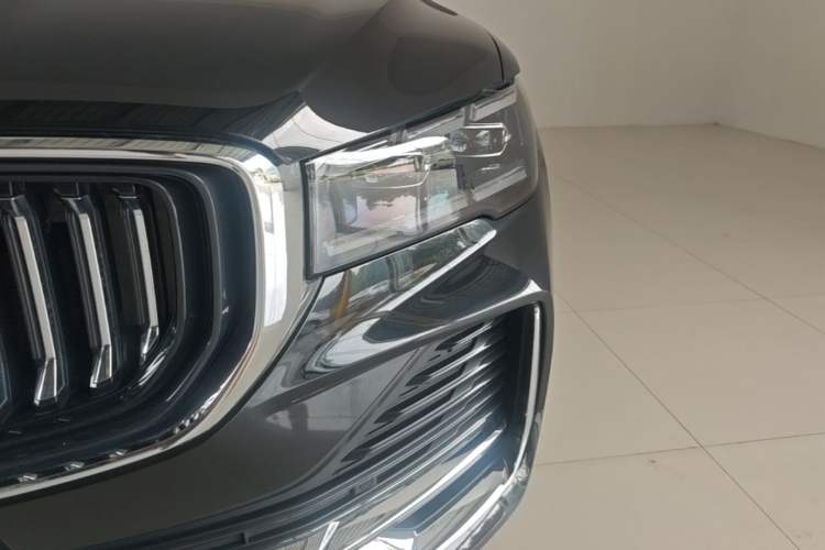 Used Geely Auto Monjaro L 2024 2.0TD High-Power Automatic Two-Wheel Drive Yunqi Version Left Front Headlight