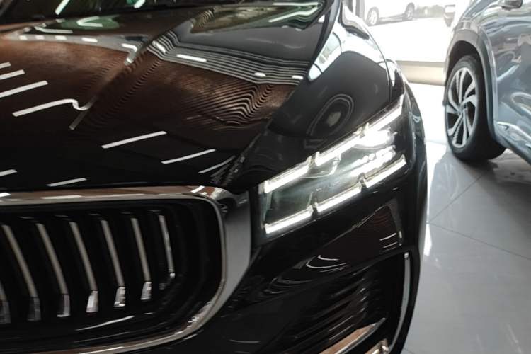 Used Geely Auto Monjaro L 2024 2.0TD DCT EVO Two-Wheel Drive Long-Range Version Left Front Headlight