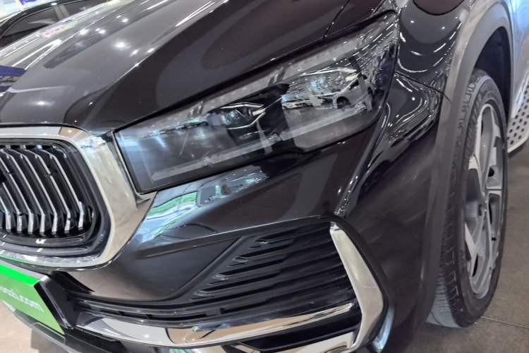 Used Geely Auto Monjaro L 2024 2.0TD High-Power Automatic Two-Wheel Drive Yunqi Version Left Front Headlight