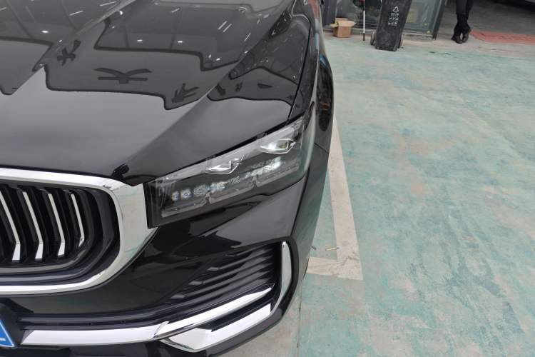 Used Geely Auto Monjaro L 2024 2.0TD High-Power Automatic Two-Wheel Drive Yunqi Version Left Front Headlight