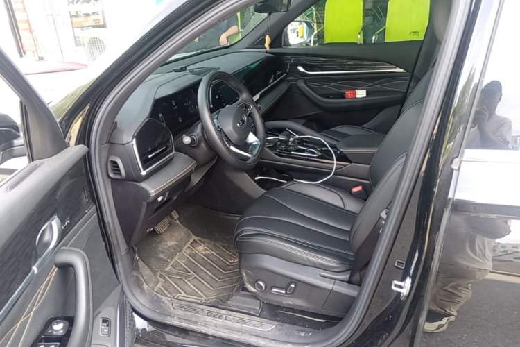 Used Geely Auto Monjaro L 2024 2.0TD DCT EVO Two-Wheel Drive Prestige Version Left Front Seat