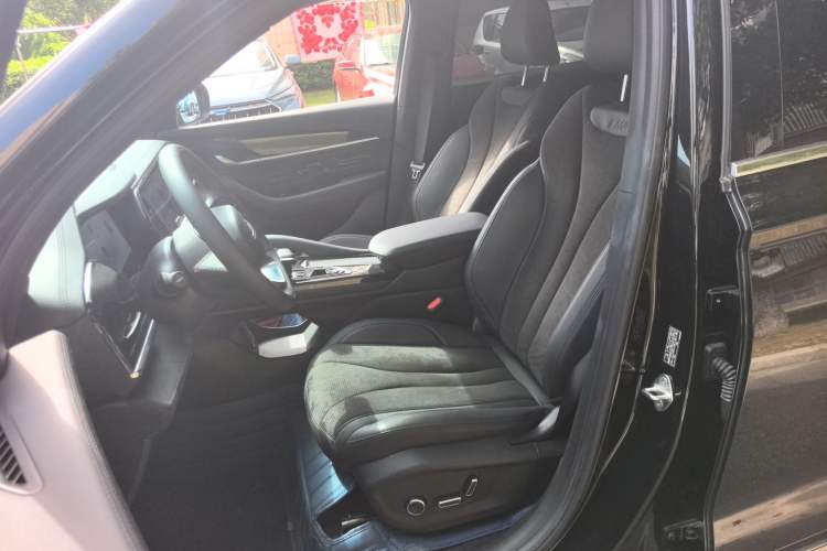 Used Geely Auto Monjaro L 2024 2.0TD High-Power Automatic Two-Wheel Drive Skyline Edition Left Front Seat