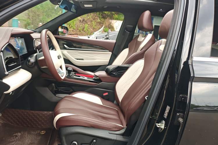 Used Geely Auto Monjaro L 2024 2.0TD High-Power Automatic Two-Wheel Drive Yunqi Version Left Front Seat