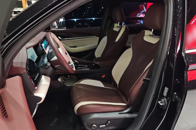 Used Geely Auto Monjaro L 2024 2.0TD High-Power Automatic Two-Wheel Drive Yunqi Version Left Front Seat