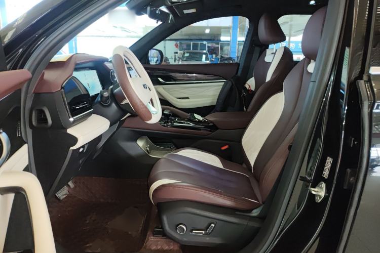 Used Geely Auto Monjaro L 2024 2.0TD High-Power Automatic Two-Wheel Drive Yunqi Version Left Front Seat