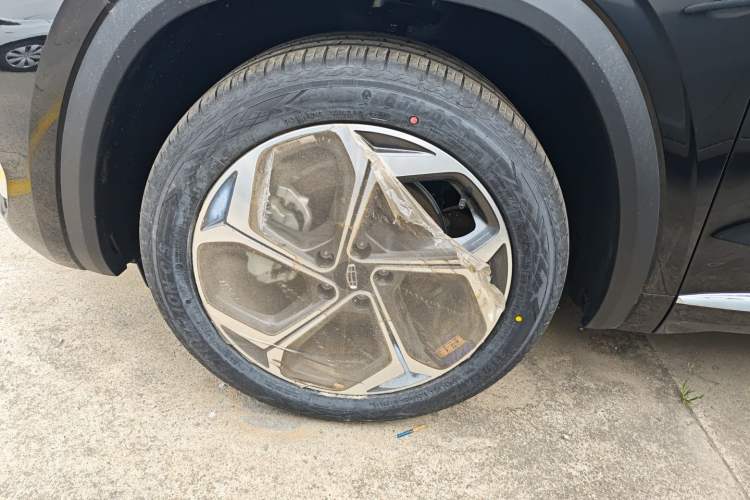 Used Geely Auto Monjaro L 2024 2.0TD DCT EVO Two-Wheel Drive Long-Range Version Left Front Wheel Hub